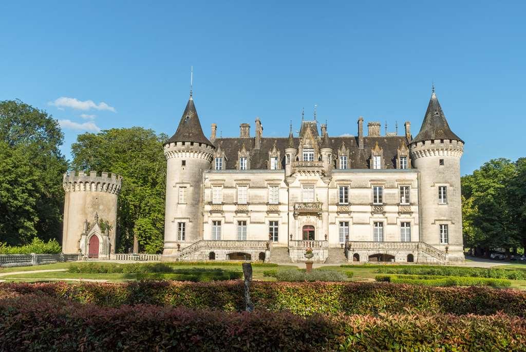 ホテル Ogchateau De ヌイユ エクステリア 写真