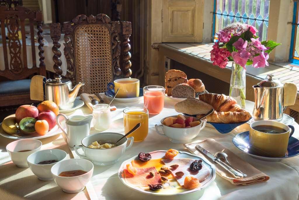Ogchateau De ヌイユ 設備 写真